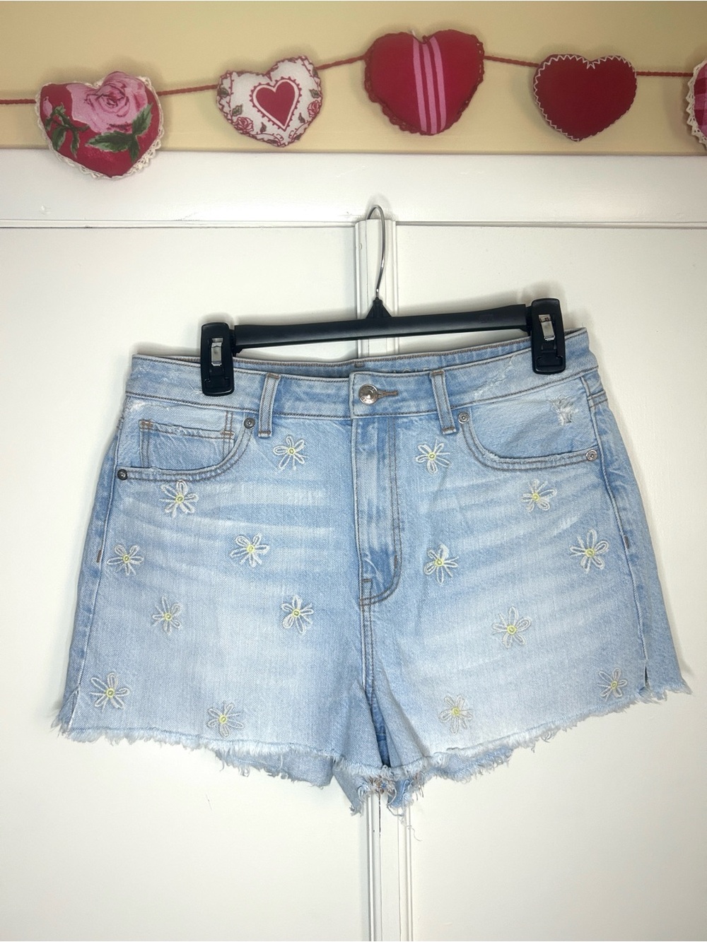 American Eagle Daisy Embroidered Light Wash Jean Shorts
